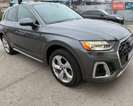 Серый Ауди Ку 5, объемом двигателя 1.98 л и пробегом 67 тыс. км за 40500 $, фото 2 на Automoto.ua