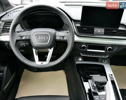 Сірий Ауді Ку 5, об'ємом двигуна 2 л та пробігом 19 тис. км за 62500 $, фото 6 на Automoto.ua