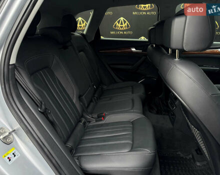 Серый Ауди Ку 5, объемом двигателя 1.98 л и пробегом 10 тыс. км за 42000 $, фото 12 на Automoto.ua