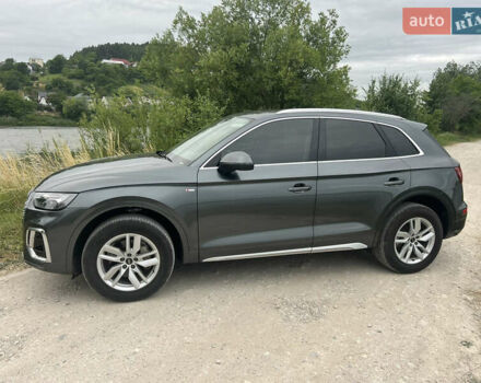 Сірий Ауді Ку 5, об'ємом двигуна 1.98 л та пробігом 41 тис. км за 33500 $, фото 5 на Automoto.ua