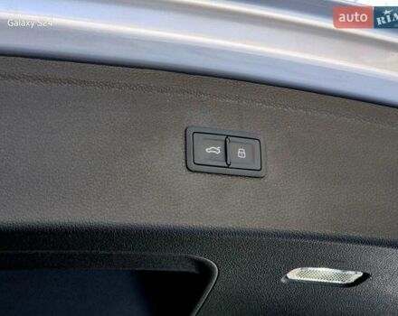 Серый Ауди Ку 5, объемом двигателя 1.98 л и пробегом 21 тыс. км за 38100 $, фото 38 на Automoto.ua