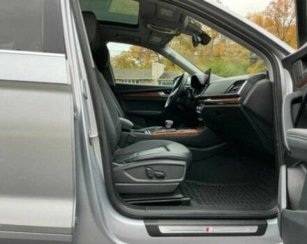 Сірий Ауді Ку 5, об'ємом двигуна 2 л та пробігом 22 тис. км за 37000 $, фото 7 на Automoto.ua