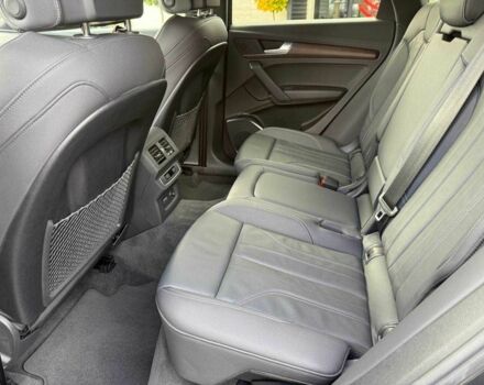 Серый Ауди Ку 5, объемом двигателя 2 л и пробегом 51 тыс. км за 37300 $, фото 11 на Automoto.ua