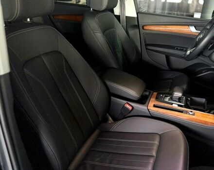 Серый Ауди Ку 5, объемом двигателя 2 л и пробегом 52 тыс. км за 34000 $, фото 3 на Automoto.ua