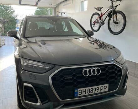 Серый Ауди Ку 5, объемом двигателя 1.97 л и пробегом 51 тыс. км за 55500 $, фото 1 на Automoto.ua