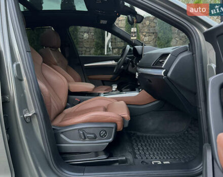 Серый Ауди Ку 5, объемом двигателя 2 л и пробегом 18 тыс. км за 36999 $, фото 90 на Automoto.ua