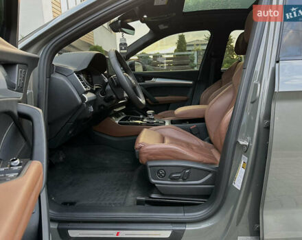Сірий Ауді Ку 5, об'ємом двигуна 2 л та пробігом 18 тис. км за 35999 $, фото 47 на Automoto.ua