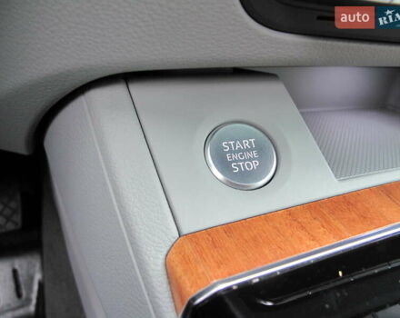 Серый Ауди Ку 5, объемом двигателя 1.98 л и пробегом 22 тыс. км за 44500 $, фото 131 на Automoto.ua