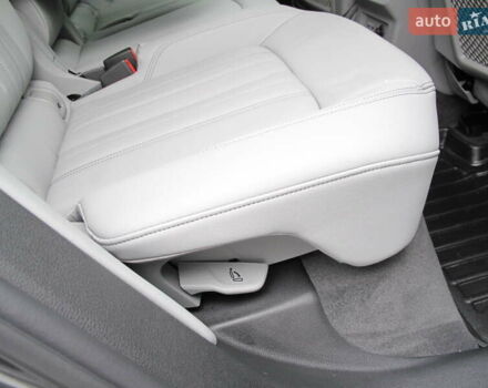 Серый Ауди Ку 5, объемом двигателя 1.98 л и пробегом 22 тыс. км за 44500 $, фото 110 на Automoto.ua