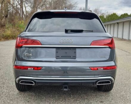 Серый Ауди Ку 5, объемом двигателя 2 л и пробегом 12 тыс. км за 11000 $, фото 4 на Automoto.ua