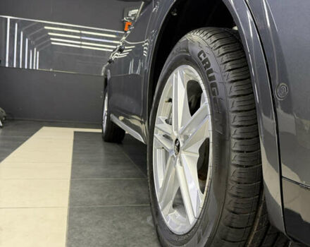 Сірий Ауді Ку 5, об'ємом двигуна 1.98 л та пробігом 1 тис. км за 59500 $, фото 5 на Automoto.ua