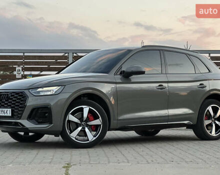 Сірий Ауді Ку 5, об'ємом двигуна 2 л та пробігом 18 тис. км за 35999 $, фото 1 на Automoto.ua