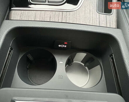 Сірий Ауді Ку 5, об'ємом двигуна 2 л та пробігом 20 тис. км за 44300 $, фото 37 на Automoto.ua