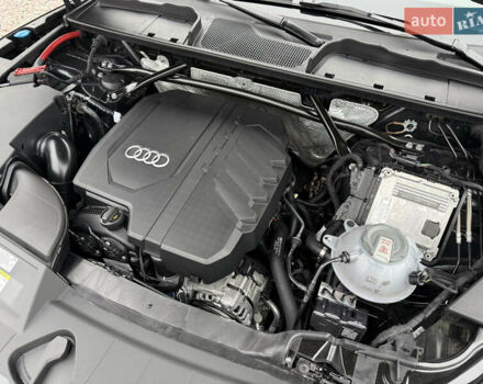 Серый Ауди Ку 5, объемом двигателя 1.98 л и пробегом 31 тыс. км за 35999 $, фото 40 на Automoto.ua