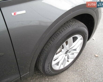 Серый Ауди Ку 5, объемом двигателя 1.98 л и пробегом 22 тыс. км за 44500 $, фото 21 на Automoto.ua