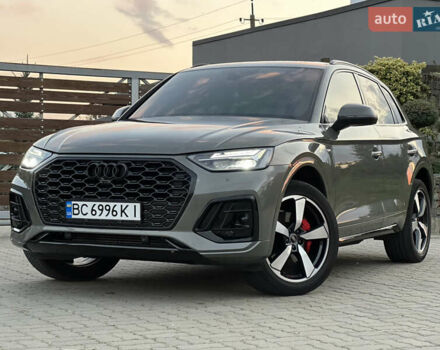 Сірий Ауді Ку 5, об'ємом двигуна 2 л та пробігом 18 тис. км за 35999 $, фото 3 на Automoto.ua