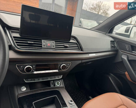 Серый Ауди Ку 5, объемом двигателя 2 л и пробегом 25 тыс. км за 38500 $, фото 10 на Automoto.ua