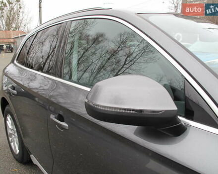 Серый Ауди Ку 5, объемом двигателя 1.98 л и пробегом 22 тыс. км за 44500 $, фото 22 на Automoto.ua