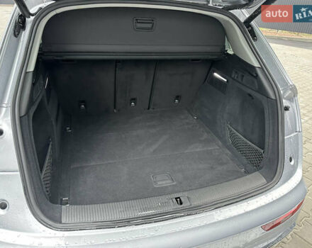 Серый Ауди Ку 5, объемом двигателя 1.98 л и пробегом 65 тыс. км за 38000 $, фото 11 на Automoto.ua