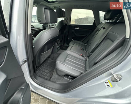 Серый Ауди Ку 5, объемом двигателя 1.98 л и пробегом 65 тыс. км за 38000 $, фото 9 на Automoto.ua