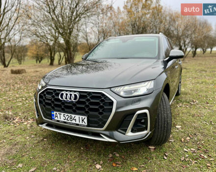 Сірий Ауді Ку 5, об'ємом двигуна 2 л та пробігом 20 тис. км за 44300 $, фото 4 на Automoto.ua