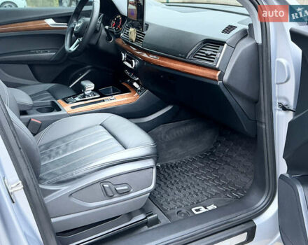 Сірий Ауді Ку 5, об'ємом двигуна 1.98 л та пробігом 43 тис. км за 33999 $, фото 27 на Automoto.ua