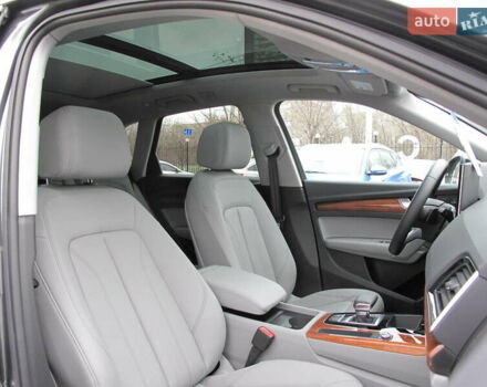 Серый Ауди Ку 5, объемом двигателя 1.98 л и пробегом 22 тыс. км за 44500 $, фото 99 на Automoto.ua