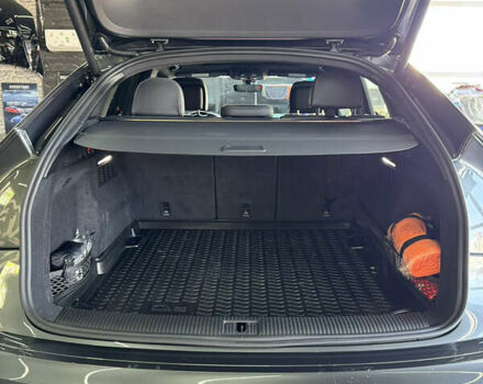 Сірий Ауді Ку 5, об'ємом двигуна 1.98 л та пробігом 9 тис. км за 55600 $, фото 17 на Automoto.ua