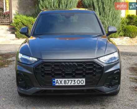 Ауди Ку 5 2023 в Харькове на Automoto.ua Серый Ауди Ку 5, объемом двигателя 1.98 л и пробегом 21 тыс. км за 53000 $, фото 2 на Automoto.ua