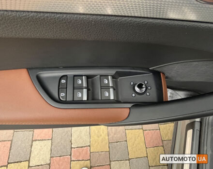 Серый Ауди Ку 5, объемом двигателя 2 л и пробегом 7 тыс. км за 43500 $, фото 9 на Automoto.ua