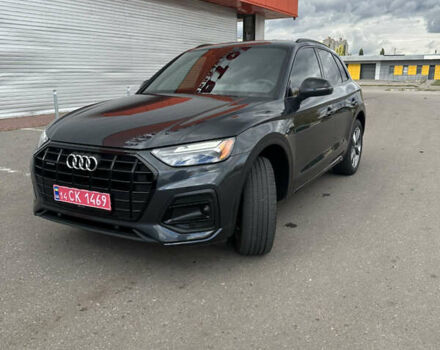 Ауди Ку 5 2023 в Харькове на Automoto.ua Серый Ауди Ку 5, объемом двигателя 1.98 л и пробегом 35 тыс. км за 36700 $, фото 12 на Automoto.ua