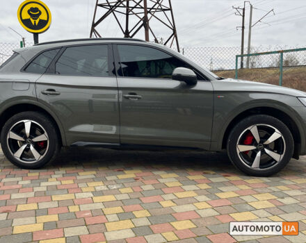 Серый Ауди Ку 5, объемом двигателя 2 л и пробегом 7 тыс. км за 43500 $, фото 7 на Automoto.ua