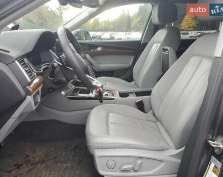 Серый Ауди Ку 5, объемом двигателя 1.98 л и пробегом 45 тыс. км за 15000 $, фото 6 на Automoto.ua