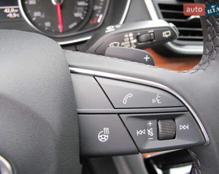 Серый Ауди Ку 5, объемом двигателя 1.98 л и пробегом 22 тыс. км за 44500 $, фото 119 на Automoto.ua