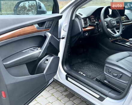 Сірий Ауді Ку 5, об'ємом двигуна 1.98 л та пробігом 43 тис. км за 33999 $, фото 16 на Automoto.ua