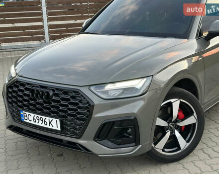 Сірий Ауді Ку 5, об'ємом двигуна 2 л та пробігом 18 тис. км за 35999 $, фото 8 на Automoto.ua