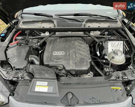 Сірий Ауді Ку 5, об'ємом двигуна 2 л та пробігом 20 тис. км за 44300 $, фото 13 на Automoto.ua
