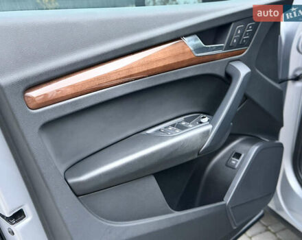 Сірий Ауді Ку 5, об'ємом двигуна 1.98 л та пробігом 43 тис. км за 33999 $, фото 22 на Automoto.ua