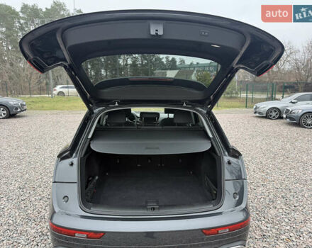 Серый Ауди Ку 5, объемом двигателя 1.98 л и пробегом 31 тыс. км за 35999 $, фото 38 на Automoto.ua