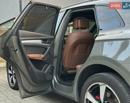 Серый Ауди Ку 5, объемом двигателя 2 л и пробегом 18 тыс. км за 36999 $, фото 69 на Automoto.ua