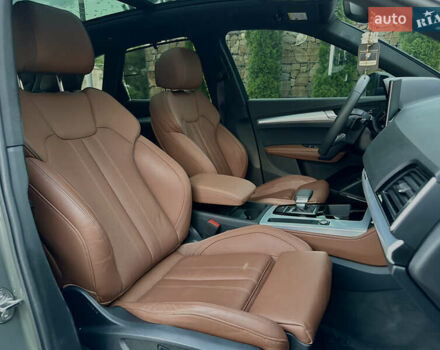 Серый Ауди Ку 5, объемом двигателя 2 л и пробегом 18 тыс. км за 36999 $, фото 91 на Automoto.ua