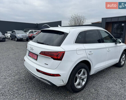 Серый Ауди Ку 5, объемом двигателя 2 л и пробегом 25 тыс. км за 38500 $, фото 4 на Automoto.ua