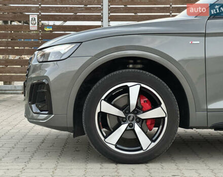 Серый Ауди Ку 5, объемом двигателя 2 л и пробегом 18 тыс. км за 36999 $, фото 12 на Automoto.ua