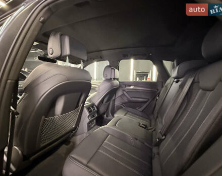 Сірий Ауді Ку 5, об'ємом двигуна 1.98 л та пробігом 1 тис. км за 59500 $, фото 28 на Automoto.ua