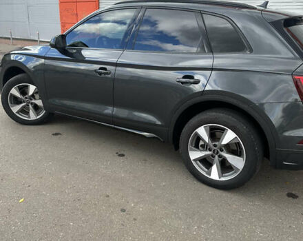 Ауди Ку 5 2023 в Харькове на Automoto.ua Серый Ауди Ку 5, объемом двигателя 1.98 л и пробегом 35 тыс. км за 36700 $, фото 9 на Automoto.ua