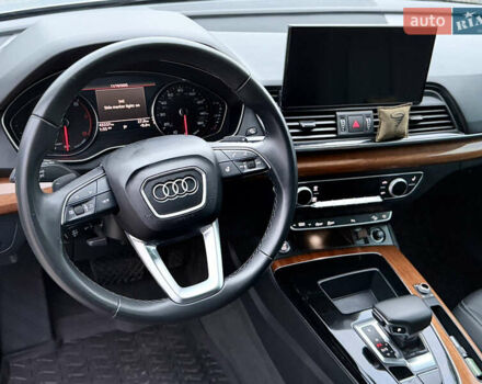 Сірий Ауді Ку 5, об'ємом двигуна 1.98 л та пробігом 43 тис. км за 33999 $, фото 17 на Automoto.ua