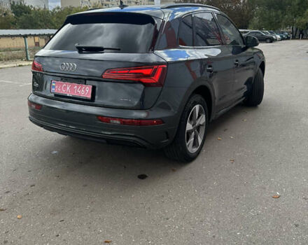 Ауди Ку 5 2023 в Харькове на Automoto.ua Серый Ауди Ку 5, объемом двигателя 1.98 л и пробегом 35 тыс. км за 36700 $, фото 5 на Automoto.ua