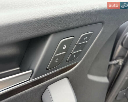 Серый Ауди Ку 5, объемом двигателя 1.98 л и пробегом 31 тыс. км за 35999 $, фото 33 на Automoto.ua