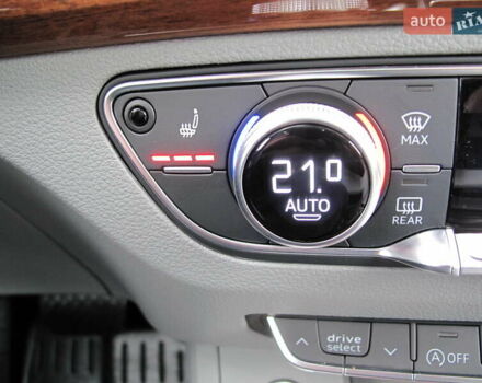 Серый Ауди Ку 5, объемом двигателя 1.98 л и пробегом 22 тыс. км за 44500 $, фото 154 на Automoto.ua