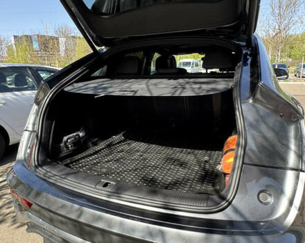 Сірий Ауді Ку 5, об'ємом двигуна 1.98 л та пробігом 9 тис. км за 55600 $, фото 30 на Automoto.ua